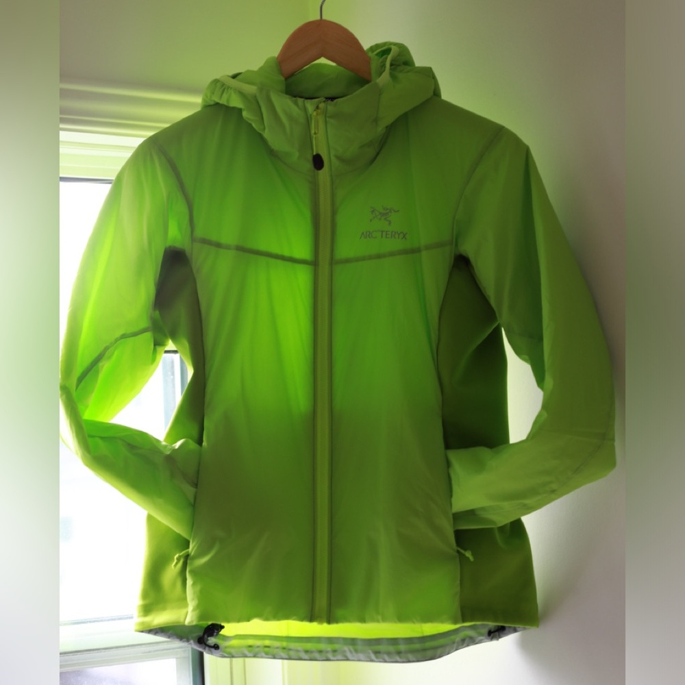 Women’s Arc’teryx Atom (Lt) Hoody Jacket, Green, Size Small - NWOT